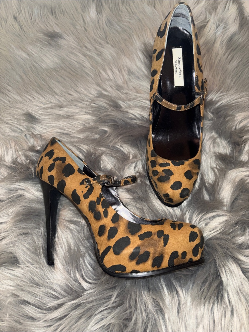 Simply Vera Wang Leopard Print Mary Jane High Heels